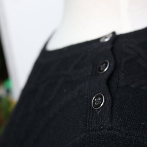 Talbots Black Cable Knit Button Shoulders Crew Neck Sweater Sz LARGE - Picture 2 of 6